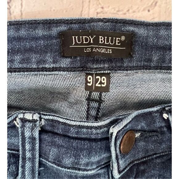 Judy Blue Women's 29 Distressed Skinny Jeans Dark Wash Stretchy Denim Classic - Picture 5 of 5